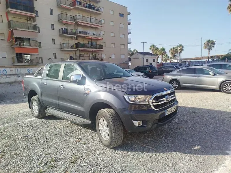 Usado Ford Ranger XLT 170 CV (125 kW) 2021 Gris / plata Pickup/Camioneta