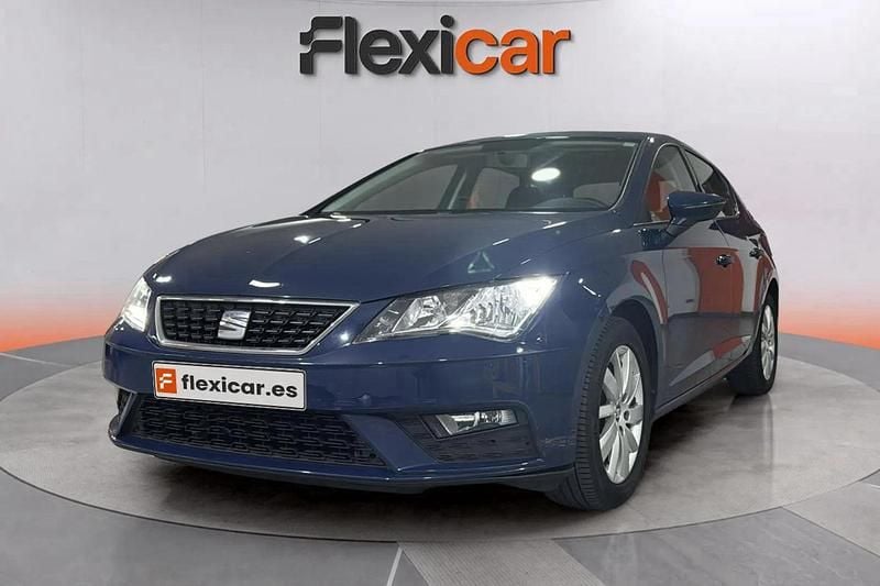 Usado Seat Leon Reference 115 CV (84 kW) 2018 Azul Berlina