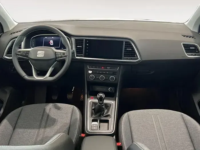Usado Seat Ateca Style 150 CV (110 kW) 2025 Blanco SUV