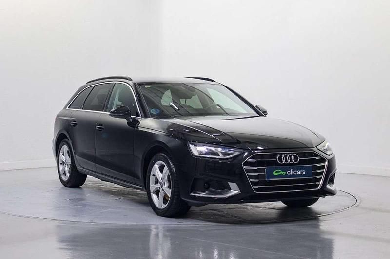 Usado Audi A4 Advanced 163 CV (119 kW) 2023 Negro Familiar