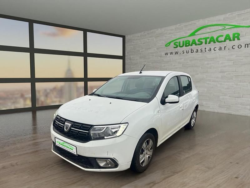Usado Dacia Sandero Comfort 95 CV (69 kW) 2020 Blanco
