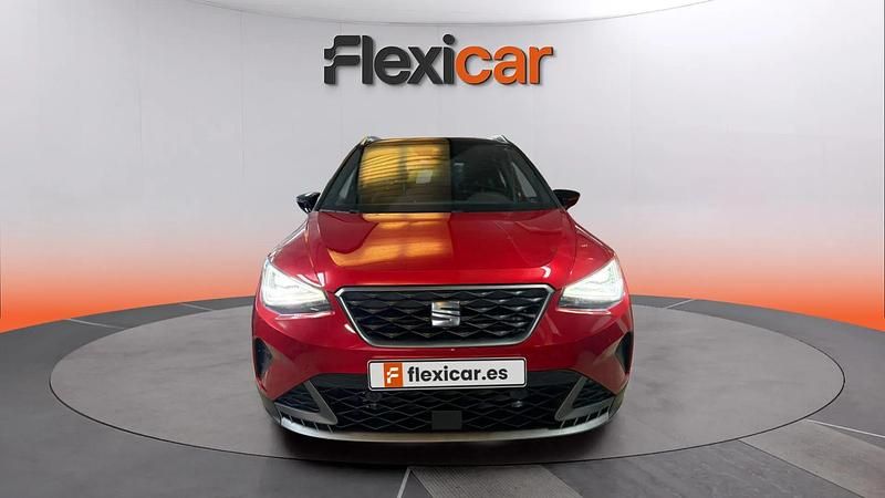 Usado Seat Arona FR 110 CV (80 kW) 2023 Rojo SUV