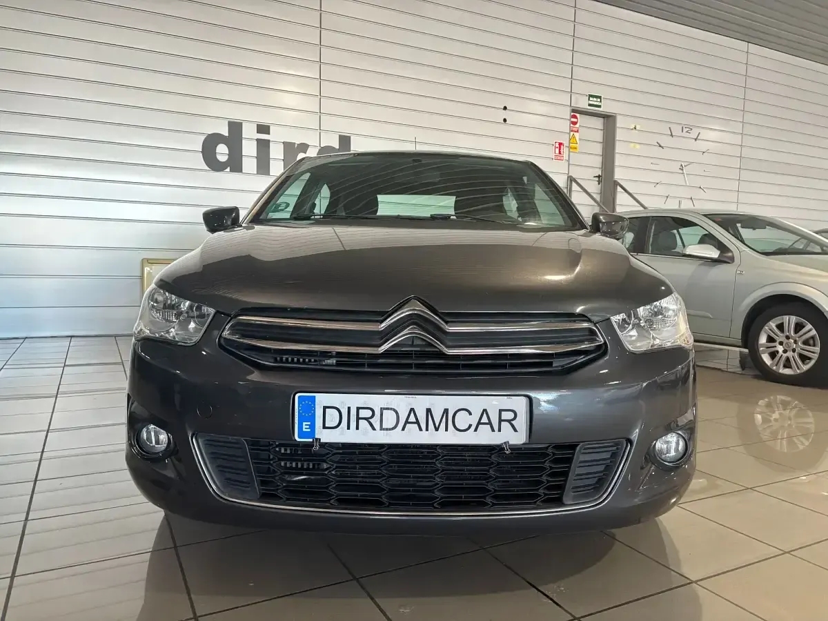 Usado Citroën C-Elysee I Exclusive 100 CV (73 kW) 2015 Gris Berlina