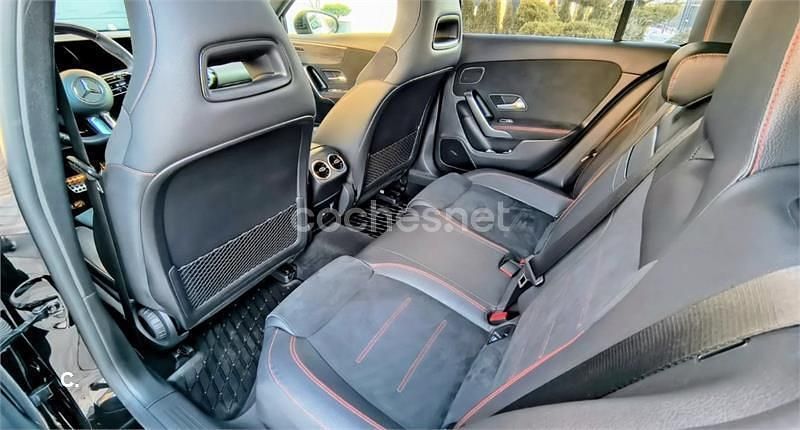 Usado Mercedes A35 AMG 306 CV (225 kW) 2024 Negro Berlina
