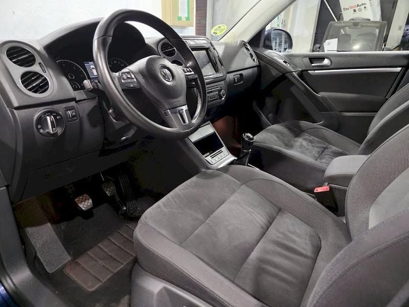Usado VW Tiguan Sportline 140 CV (102 kW) 2012 Azul SUV