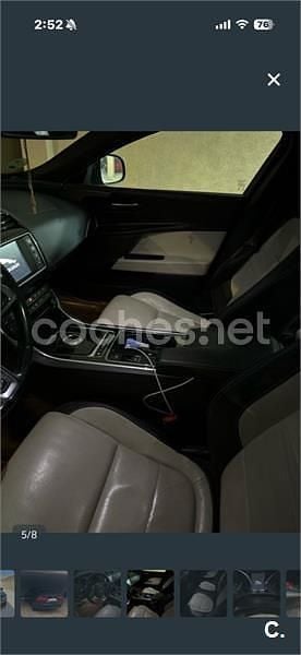 Usado Jaguar XE R-Sport 180 CV (132 kW) 2018 Negro Berlina