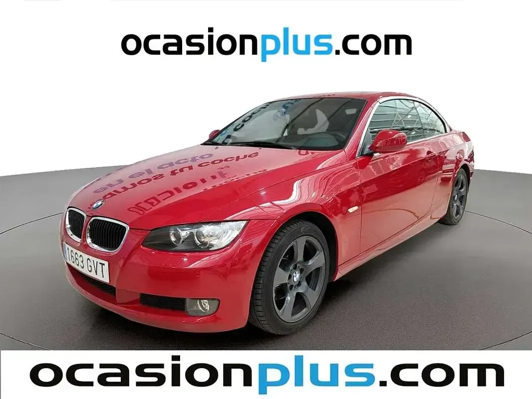 Usado BMW 320 Cabriolet 170 CV (125 kW) 2010 Rojo Descapotable