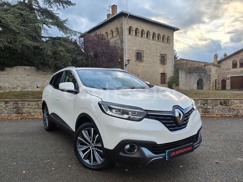 Blanco Usado 2016 Renault Kadjar Zen SUV | 12.999 € (Precio justo) - Imagen 1/4