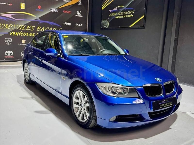 Usado BMW 318 143 CV (105 kW) 2008 Azul Berlina