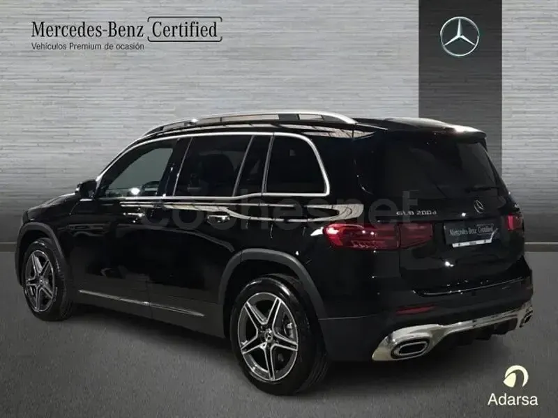 Usado Mercedes GLB200 150 CV (110 kW) 2025 Negro noche SUV