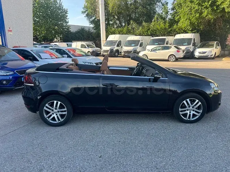 Usado VW Golf Cabriolet 105 CV (77 kW) 2011 Negro Descapotable