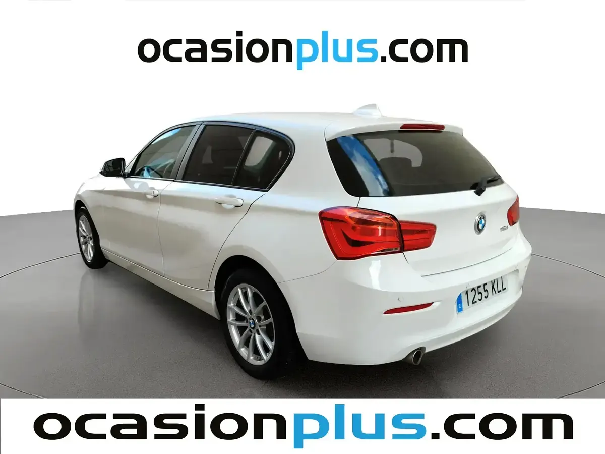 Usado BMW 116 116 CV (85 kW) 2018 Blanco Utilitario