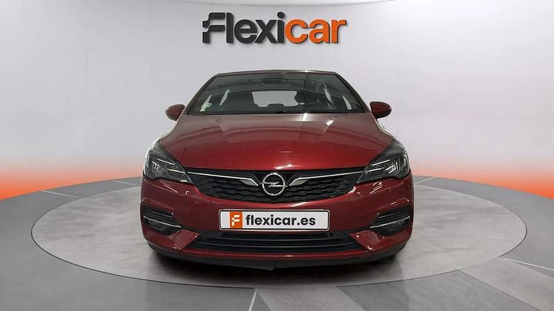Usado Opel Astra Business Elegance 145 CV (106 kW) 2020 Rojo Familiar