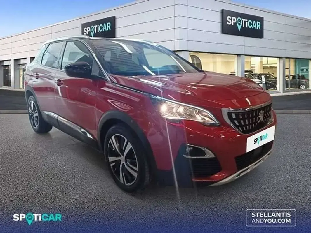 Usado Peugeot 3008 Allure 131 CV (96 kW) 2017 Rojo SUV