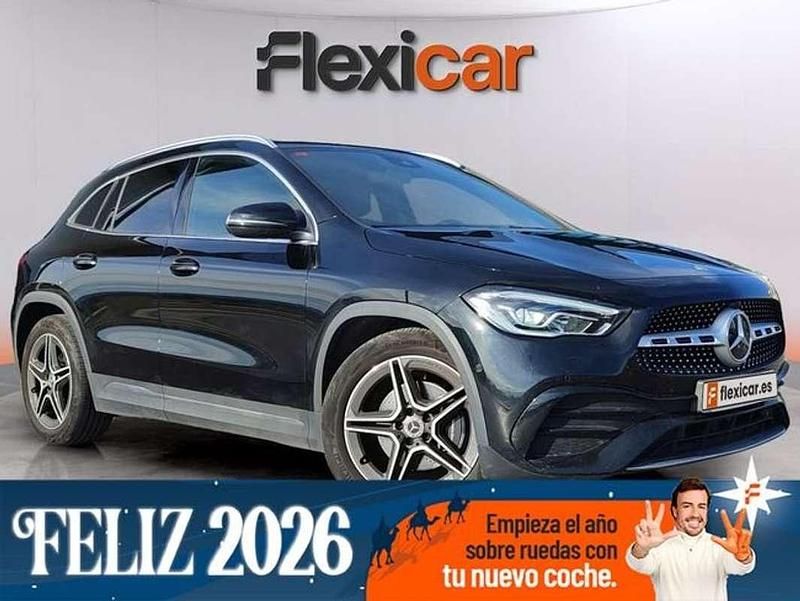 Negro Usado 2020 Mercedes GLA200 SUV | 27.790 € - Imagen 1/4