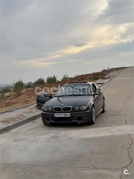 Gris / plata Usado 2005 BMW 330 Coupe | 15.900 € - Imagen 1/3