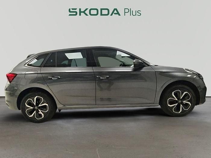 Nuevo Skoda Scala Selection 115 CV (84 kW) 2026 Gris Utilitario