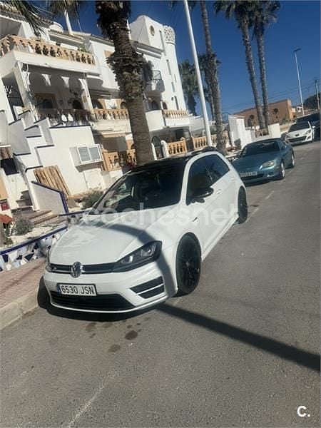 Usado VW Golf VII R 300 CV (220 kW) 2016 Blanco Berlina