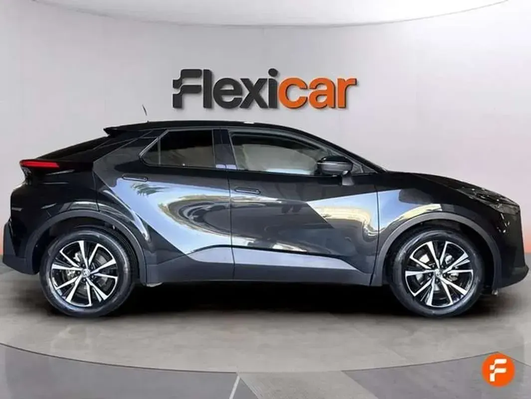 Usado Toyota C-HR Advance 140 CV (102 kW) 2024 Negro SUV