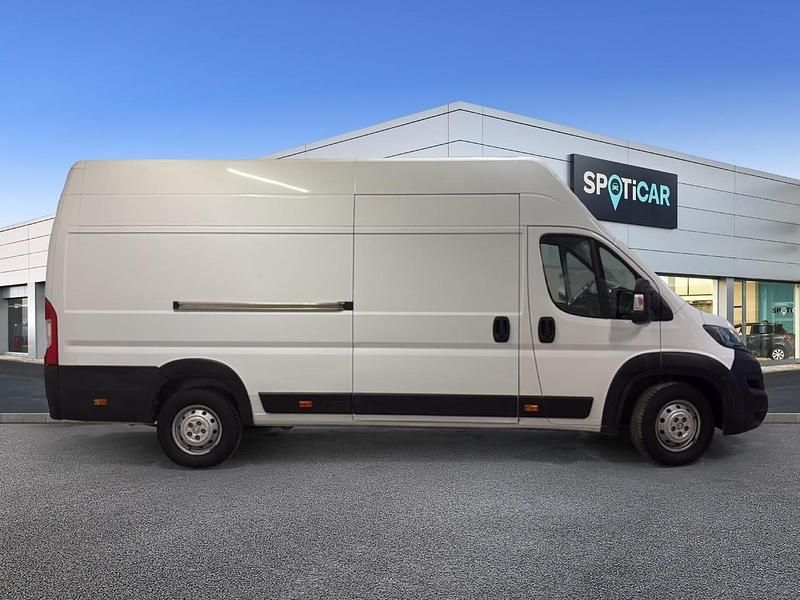 Usado Peugeot Boxer S 140 HP (102 kW) 2022 Branco Van