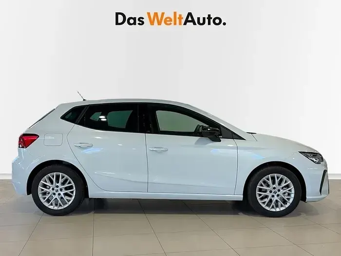 Nuevo Seat Ibiza FR 115 CV (84 kW) 2026 Blanco Utilitario