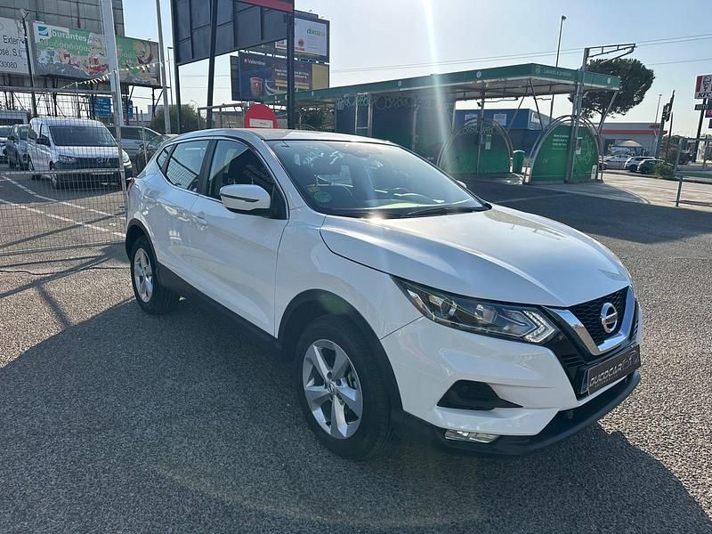 Usado Nissan Qashqai Acenta 110 CV (80 kW) 2018 Blanco SUV