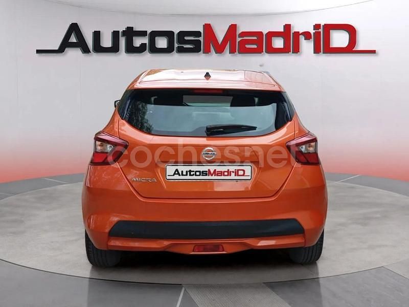 Usado Nissan Micra Acenta 92 CV (67 kW) 2021 Naranja Berlina