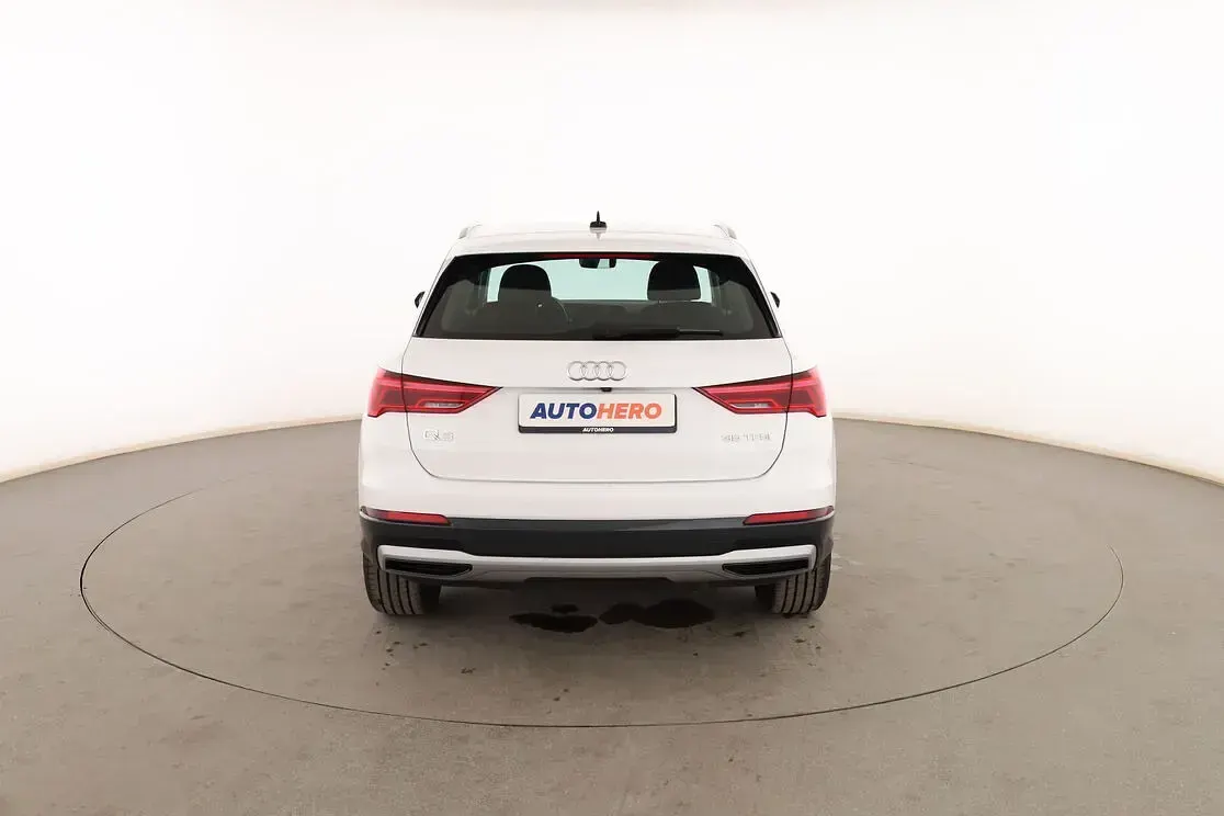 Usado Audi Q3 Advanced 150 CV (110 kW) 2020 Blanco SUV