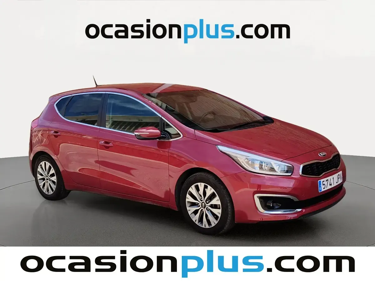 Usado Kia Ceed GT 136 HP (100 kW) 2016 Vermelho Citadino