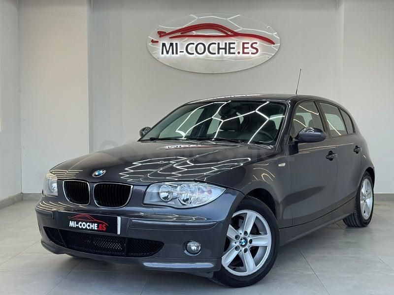 Usado BMW 120 Sport Line 163 CV (119 kW) 2006 Gris / plata Utilitario