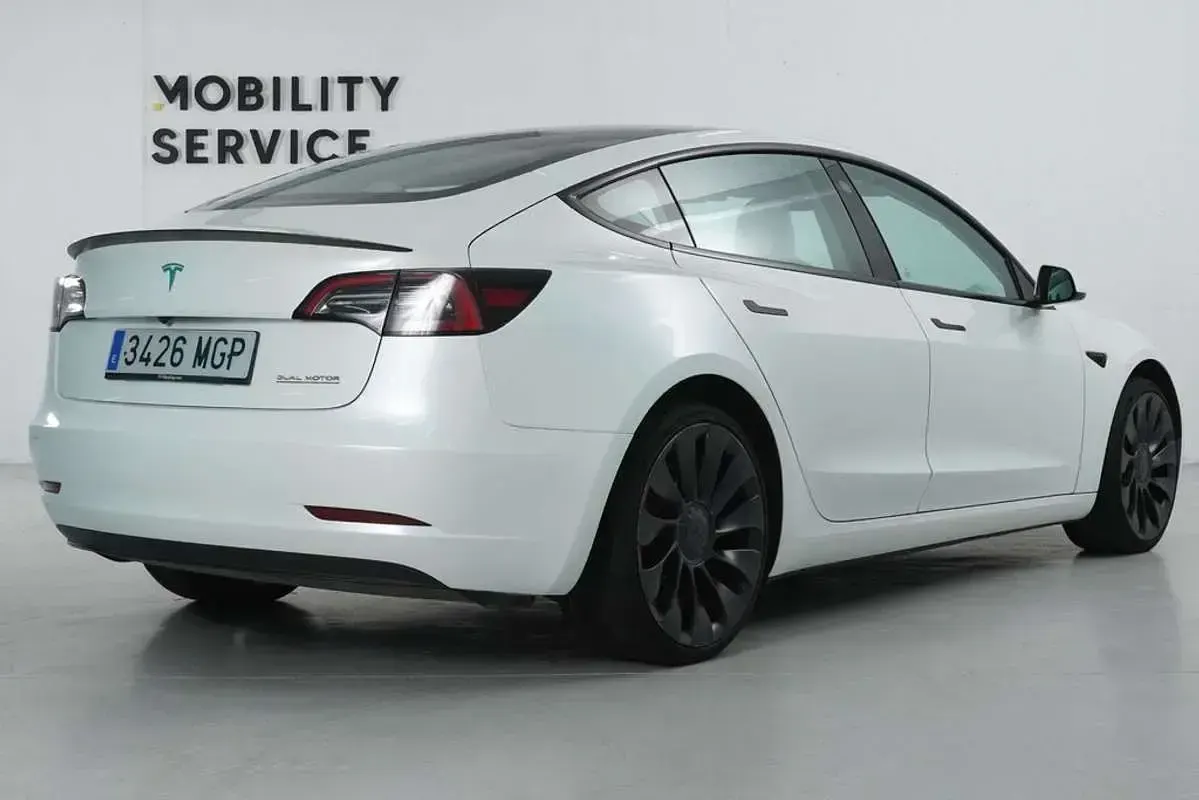 Usado Tesla Model 3 Performance 377 kW (513 CV) 2023 Blanco Berlina
