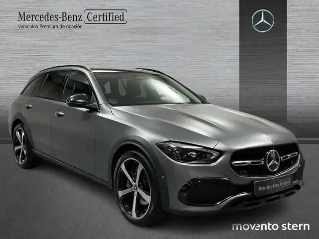 Usado Mercedes C220 200 CV (147 kW) 2022 Gris Familiar