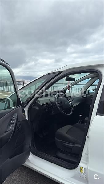 Usado Citroën Grand C4 Picasso Feel 130 CV (95 kW) 2017 Blanco Monovolumen