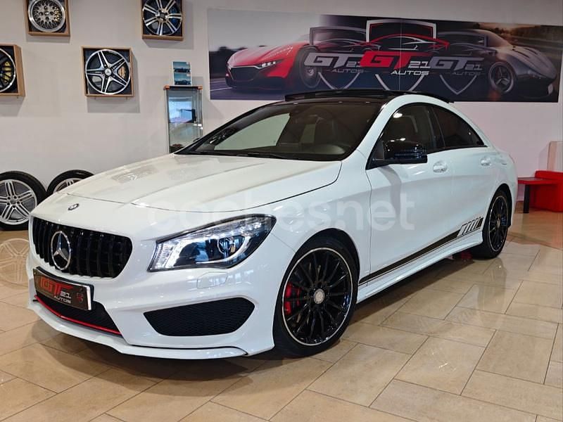 Blanco Usado 2016 Mercedes CLA220 AMG line Berlina | 21.300 € (Precio justo) - Imagen 1/4