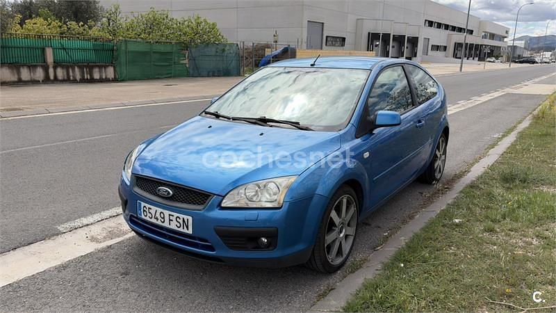 Usado Ford Focus Trend 115 CV (84 kW) 2007 Azul Berlina