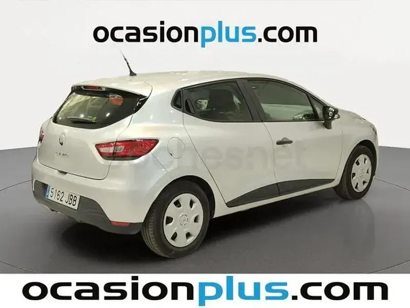 Usado Renault Clio IV Business 75 CV (55 kW) 2014 Gris / plata Berlina