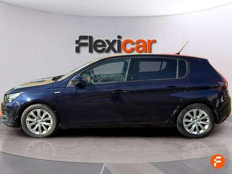 Usado Peugeot 308 Access 110 CV (80 kW) 2020 Negro Utilitario