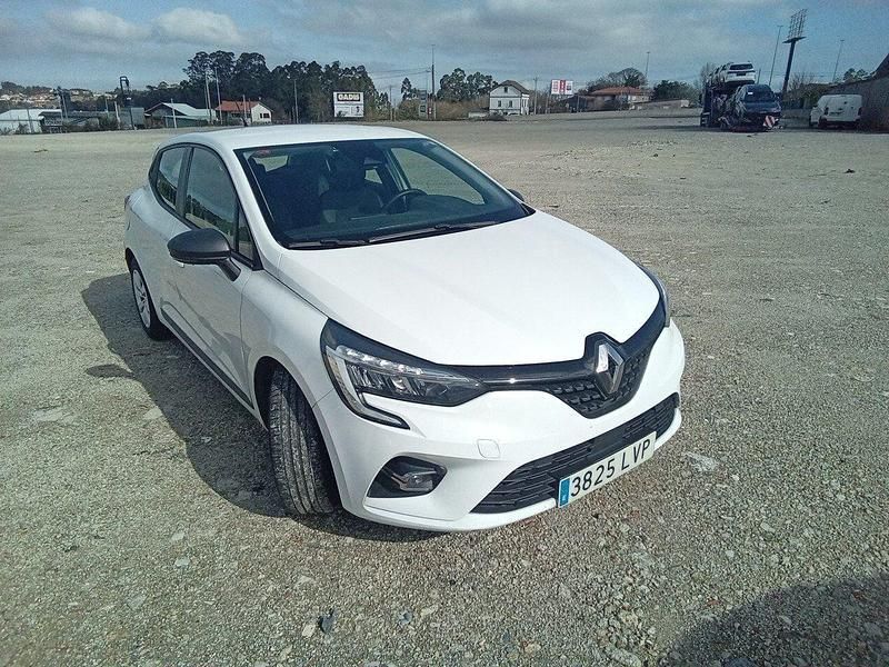 Usado Renault Clio V Business 90 CV (66 kW) 2021 Blanco