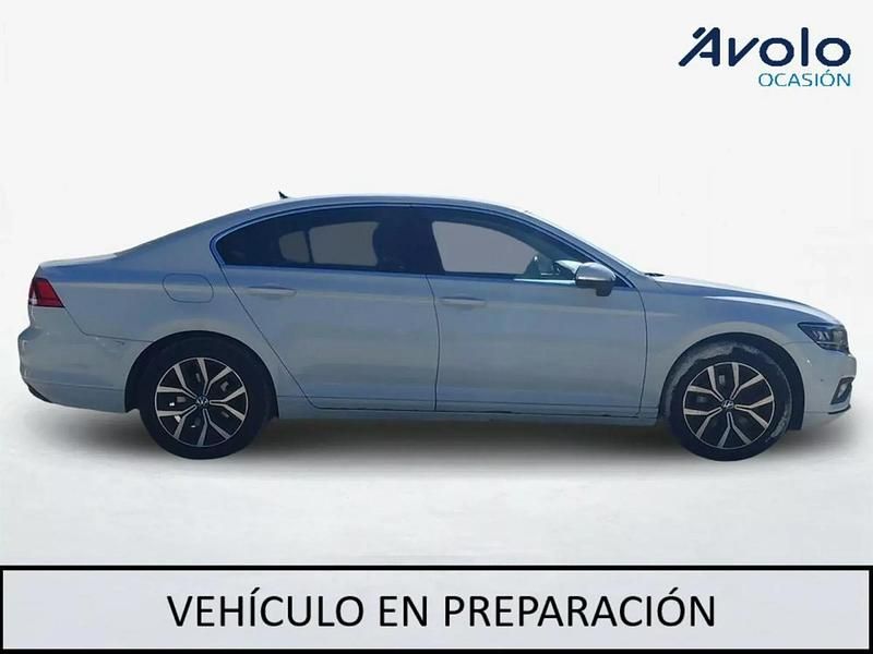 Usado VW Passat 150 CV (110 kW) 2022 Familiar