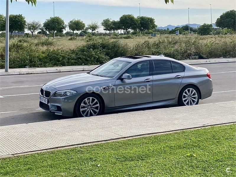 Gris / plata Usado 2011 BMW 528 Comfort Edition Berlina | 18.000 € - Imagen 1/4