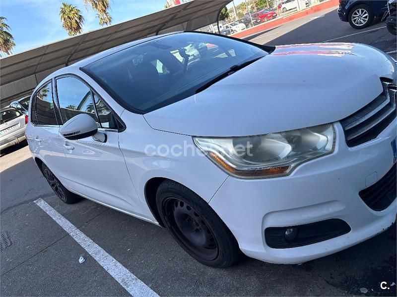 Usado Citroën C4 Seduction 92 CV (67 kW) 2012 Blanco Berlina