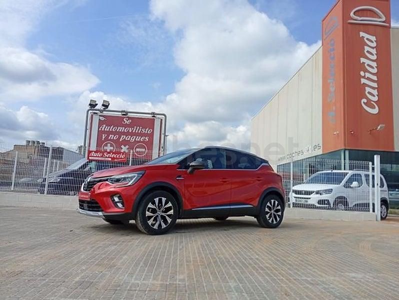 Usado Renault Captur Techno 90 CV (66 kW) 2024 Rojo SUV