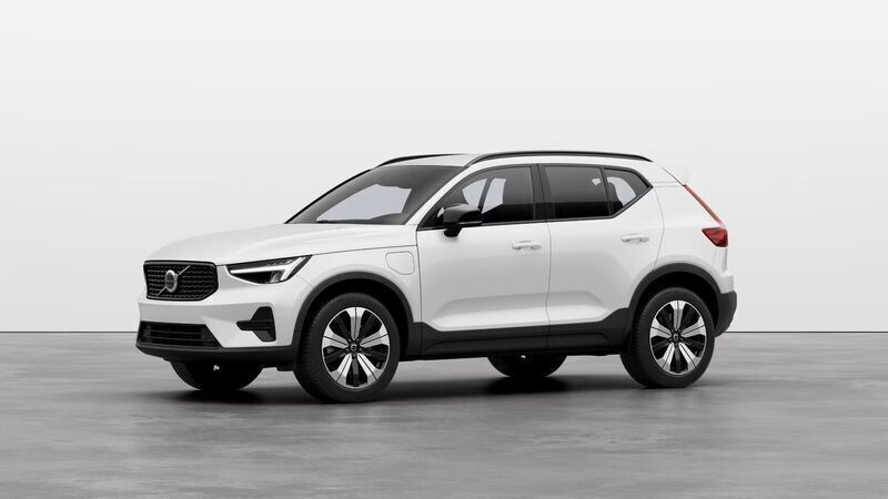 Usado Volvo XC40 Plus 211 CV (155 kW) 2023 Blanco SUV