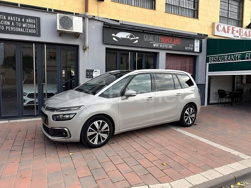 Usado Citroën Grand C4 Picasso Shine 150 CV (110 kW) 2018 Beige Monovolumen