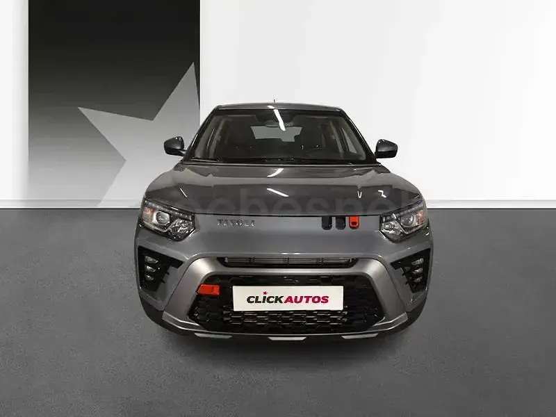 Usado KGM Tivoli 135 CV (99 kW) 2024 Gris / plata SUV