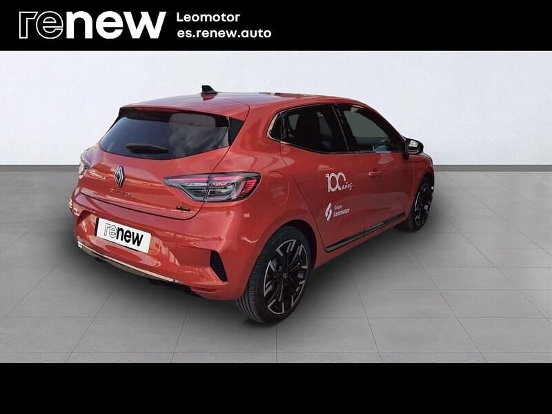 Usado Renault Clio V Techno 145 CV (106 kW) 2025 Naranja Berlina