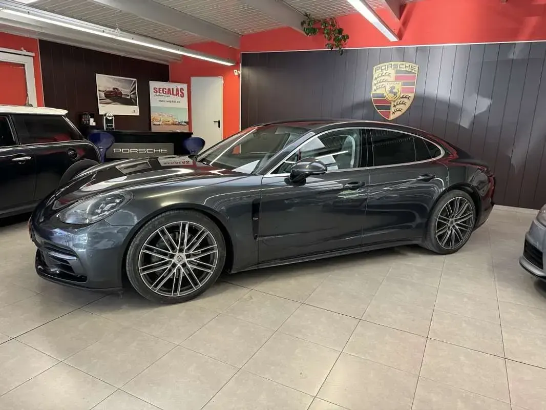 Usado Porsche Panamera 4S 421 CV (309 kW) 2017 Gris Berlina