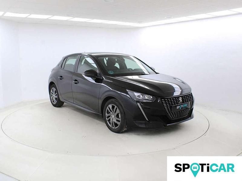 Usado Peugeot 208 Active 102 CV (75 kW) 2021 Negro Utilitario