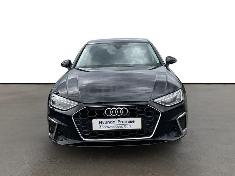 Usado Audi A4 Advanced Plus 136 CV (100 kW) 2021 Negro Berlina
