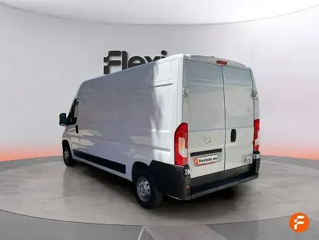 Usado Opel Movano 140 CV (102 kW) 2023 Blanco Van
